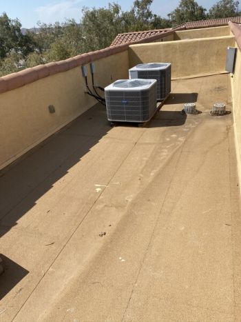 Flat roof in Paradise Valley by K-CO Construction, LLC